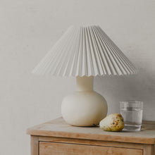 Load image into Gallery viewer, Leo Lamp Shade Cream
